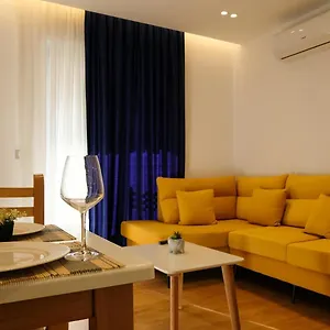 2e Center Apartamento Tirana