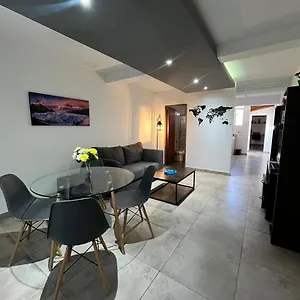 Departamento Lamadrid Apartamento